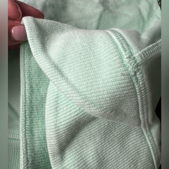 Perfect for Spring! Lululemon pullover cowl neck mint green sz 10 sold out - Picture 3 of 11